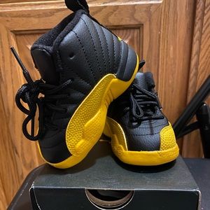 Jordan 12 retro university gold/black (td) 5c